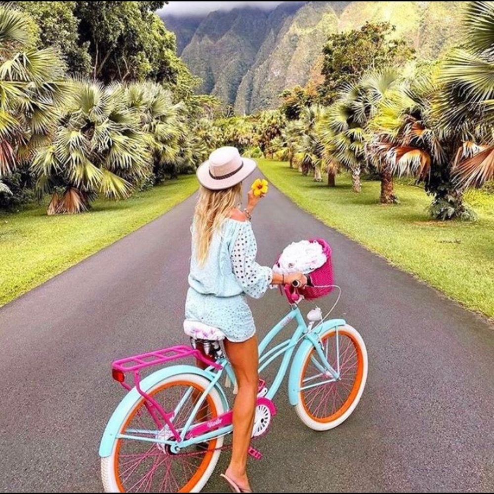 Bicycle vivelo beach cruiser match-Hermes, Chanel, Louis Vuitton, Gucci,Versace!